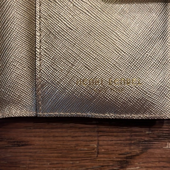 Henri Bendel Gold Metallic Wristlet Wallet - Picture 3 of 7